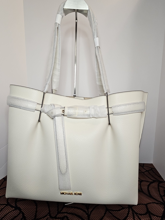Michael Kors Handbags - NWT/Wrapping Michael Kors Large Bag